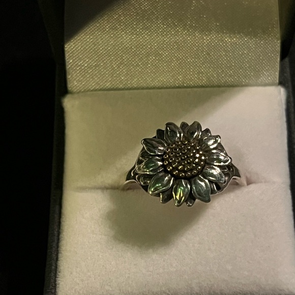 James Avery wild sunflower ring in silver and bronze - Picture 4 of 10